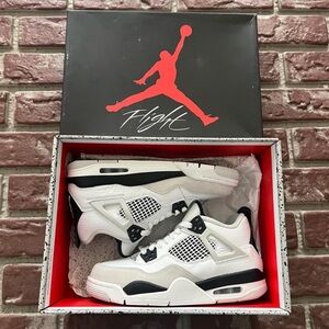 Jordan 4 Military Black